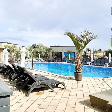 מאמאיה Orange Summer Apartment Spa Pools Beach Resort מראה חיצוני תמונה