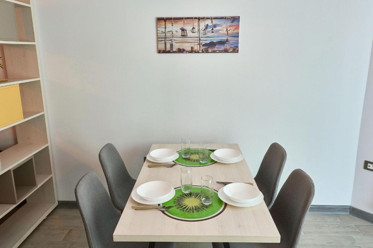 מאמאיה Orange Summer Apartment Spa Pools Beach Resort מראה חיצוני תמונה