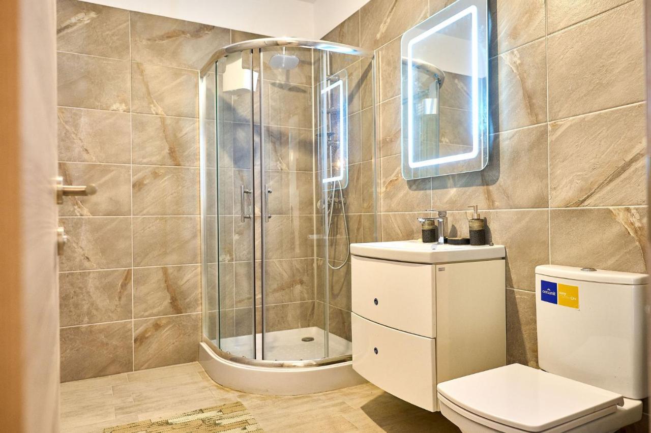 מאמאיה Orange Summer Apartment Spa Pools Beach Resort מראה חיצוני תמונה